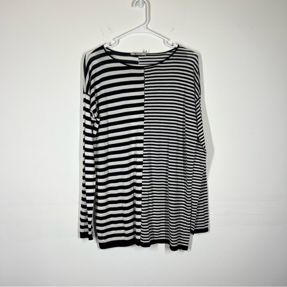 T by Alexander Wang Light Long Sleeve Knit Top Size Medium - Picture 2 of 9